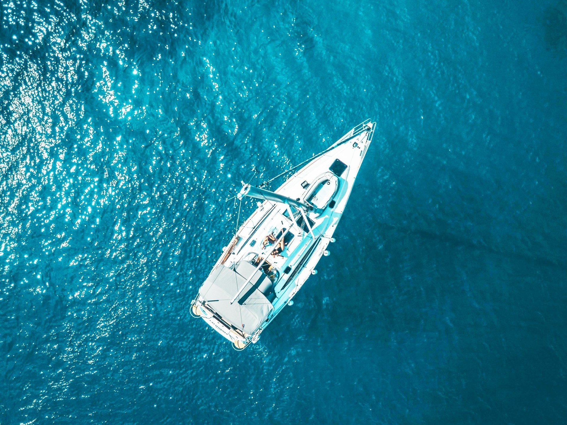 Come costruire uno yacht sostenibile con aria interna sana